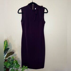 Calvin Klein Elegant Sleeveless Midi Dress in Rich Purple